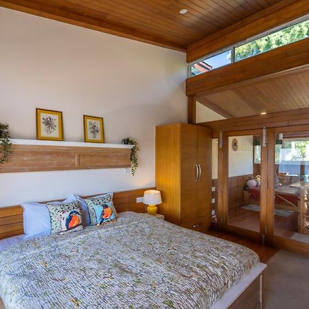 Stayvista At Orchards - Elysium Estate With Wifi, Bonfire シムラー エクステリア 写真